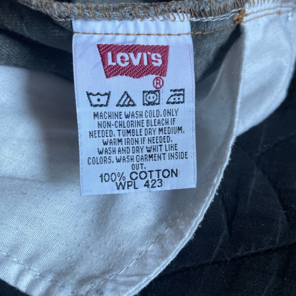 Levi’s Grey Straight Leg Button Fly - image 5